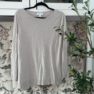 Scalloped neck lace back sweater